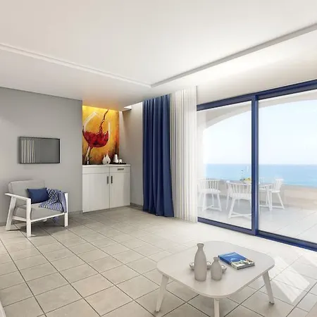 Castello Village 4*