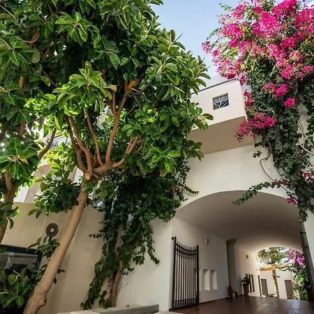 Castello Village Hotel 4*