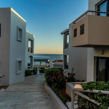 Castello Village Hotel 4*
