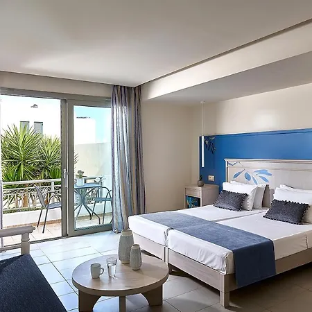 Castello Village Hotel 4*